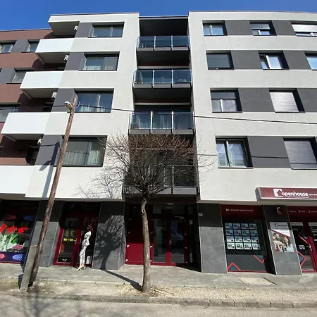 T27 Free Parking Ingyenes Zart Parkolo Apartment *